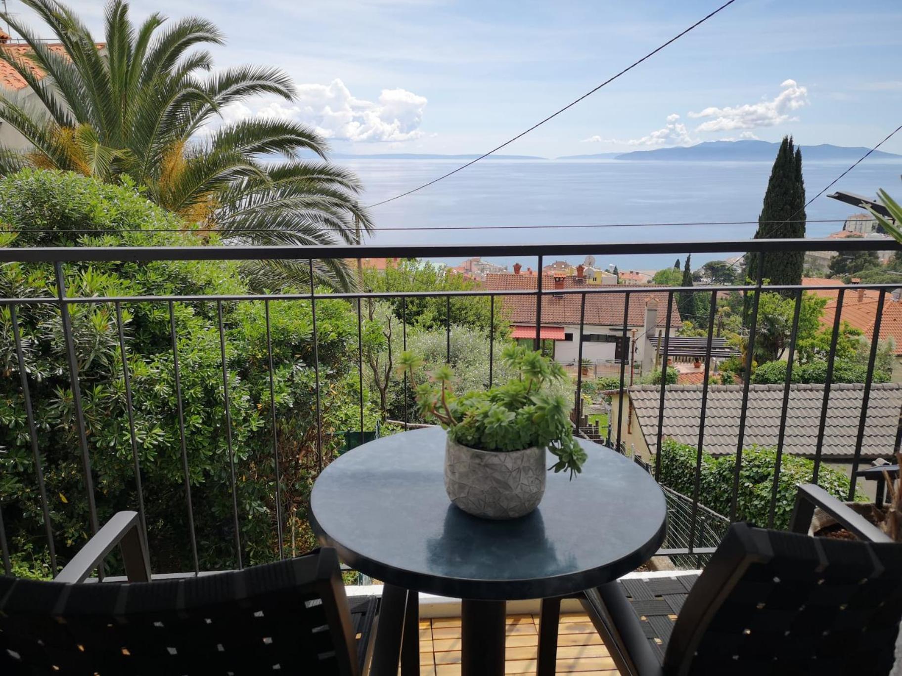 Apartment Izabela Опатия Екстериор снимка